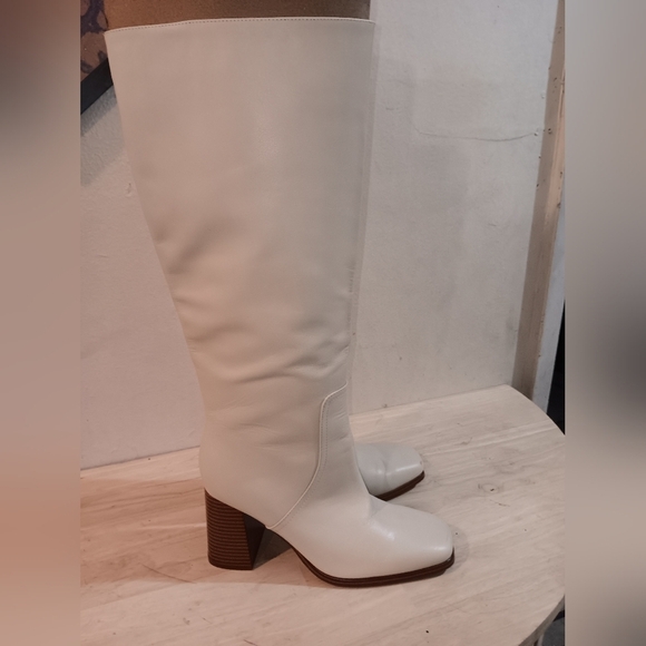 Marc FisherWomen's Dacea Tapered Block Heel Dress Boots - Picture 2 of 9